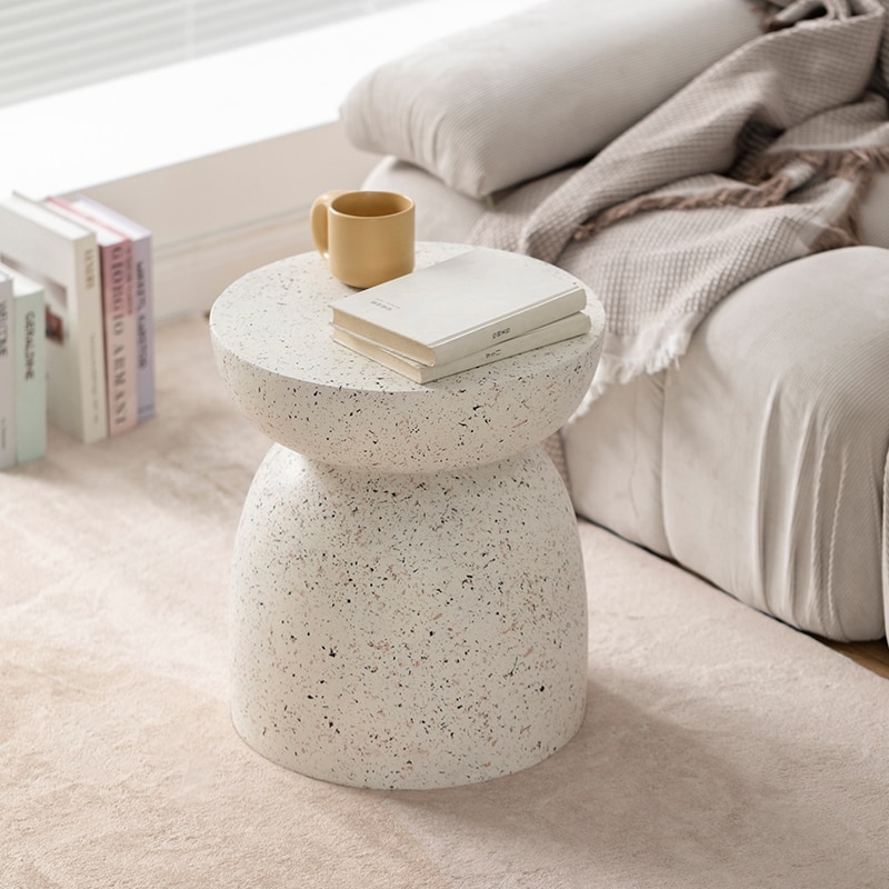 Wuli Side Table